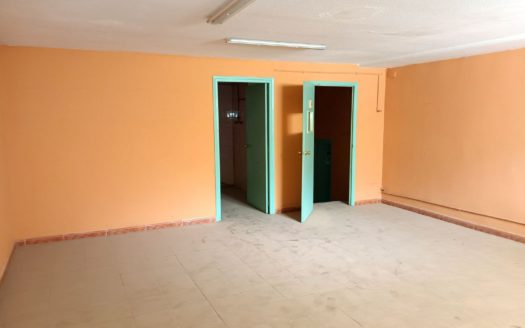 Alquiler Local-Nave La Creu Coberta Jesús València ref. 1-64643