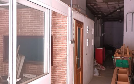 Alquiler Local-Nave La Creu Coberta Jesús València ref. 1-64634