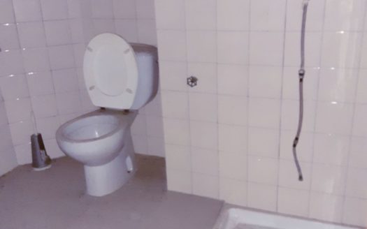 Alquiler Local-Nave La Creu Coberta Jesús València ref. 1-64634