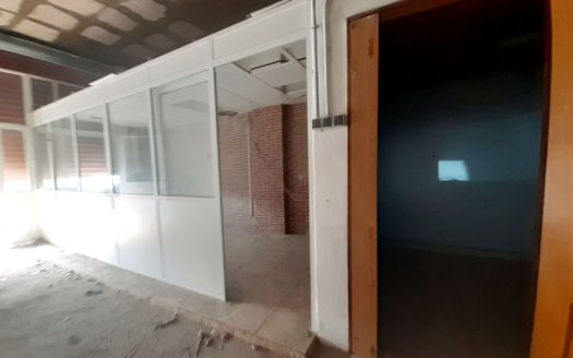 Alquiler Local-Nave La Creu Coberta Jesús València ref. 1-64634