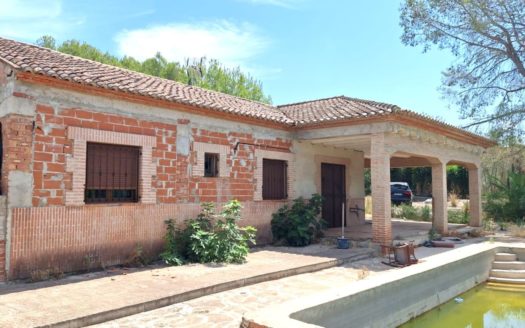 Venta Casa-Chalet L’Enova ref. 1-65057