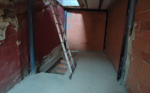 Venta Casa-Chalet Zona pueblo Sueca ref. 1-65368