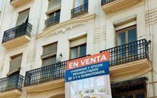 Venta Atico La Roqueta Extramurs València ref. 1-65395