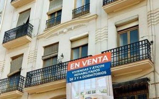Venta Atico La Roqueta Extramurs València ref. 1-65395
