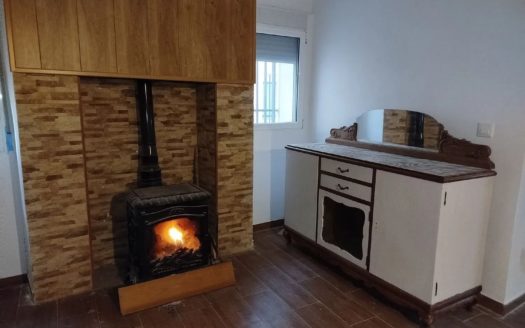 Venta Casa-Rustica Requena ref. 1-65537