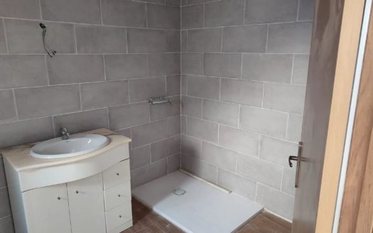 Venta Casa-Rustica Requena ref. 1-65537