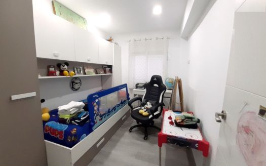 Venta Piso El Castell Burjassot ref. 1-65541