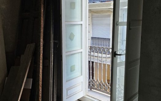 Venta Piso La Xerea Ciutat Vella València ref. 1-65547