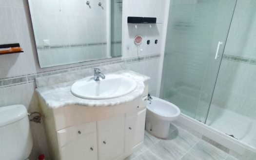 Venta Piso Torrefiel Rascanya València ref. 1-65562