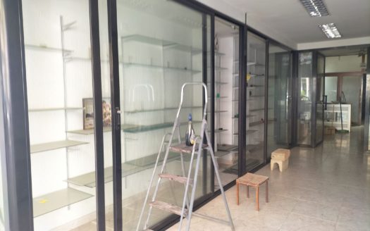 Venta Local-Nave Morvedre La Saïdia València ref. 1-65595