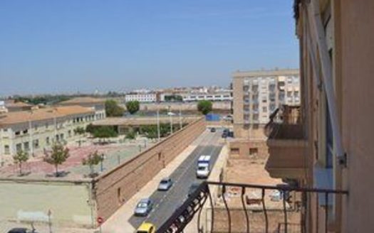 Venta Piso La Torre Pobles del Sud València ref. 1-65608