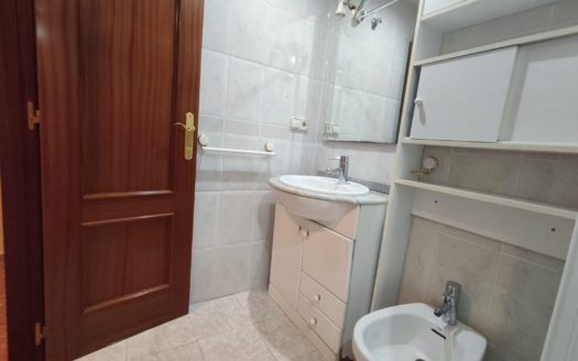Venta Piso San Ramón y Monte de Piedad Xirivella ref. 1-65684
