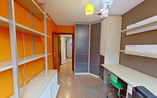 Venta Piso San Ramón y Monte de Piedad Xirivella ref. 1-65684