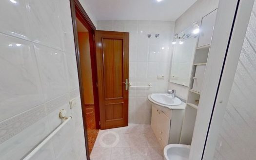 Venta Piso San Ramón y Monte de Piedad Xirivella ref. 1-65684