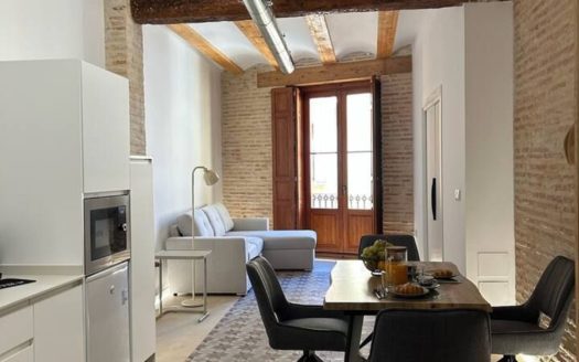 Alquiler Piso El Pilar Ciutat Vella València ref. 1-65696