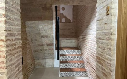 Alquiler Piso El Pilar Ciutat Vella València ref. 1-65697