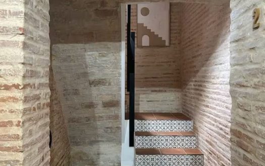 Alquiler Piso El Pilar Ciutat Vella València ref. 1-65697