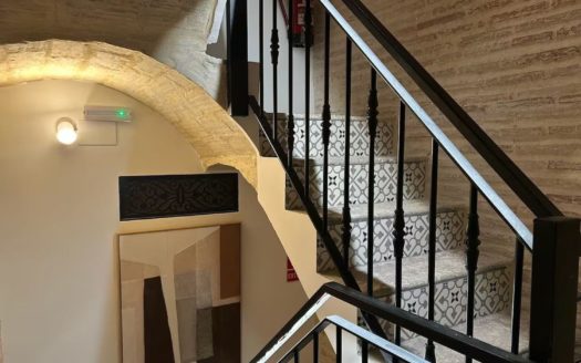 Alquiler Piso El Pilar Ciutat Vella València ref. 1-65697