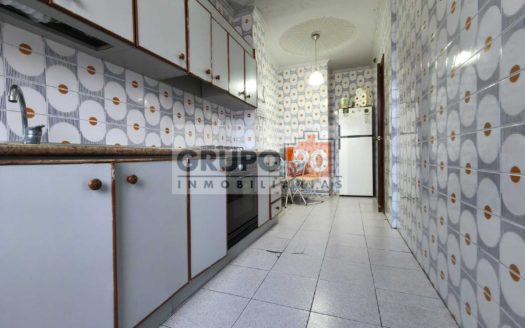 Venta Piso La Petxina Extramurs València ref. 1-65704