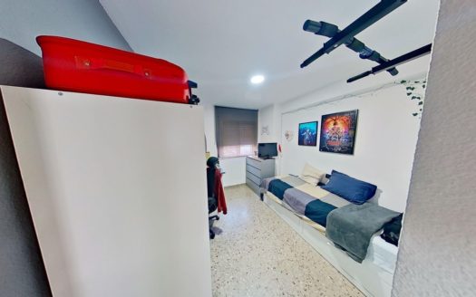 Venta Piso Les Tendetes Campanar València ref. 1-65553