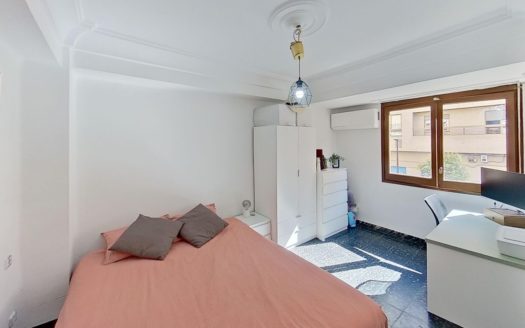 Venta Piso Sant Antoni La Saïdia València ref. 1-65749