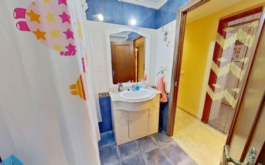 Venta Piso Torrefiel Rascanya València ref. 1-65770