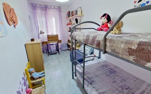 Venta Piso Torrefiel Rascanya València ref. 1-65770