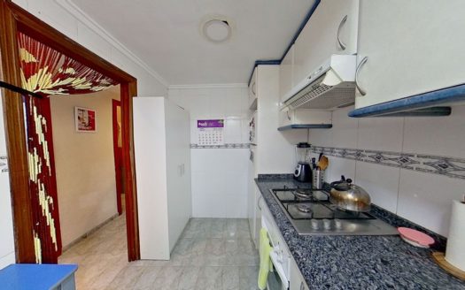 Venta Piso Torrefiel Rascanya València ref. 1-65770