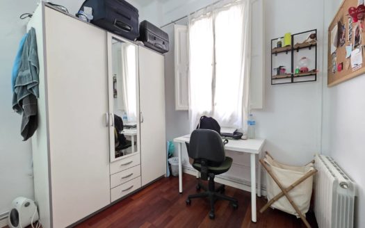 Venta Piso El Pilar Ciutat Vella València ref. 1-65780