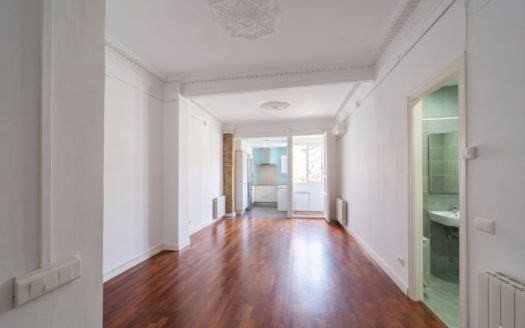 Venta Piso El Pilar Ciutat Vella València ref. 1-65780