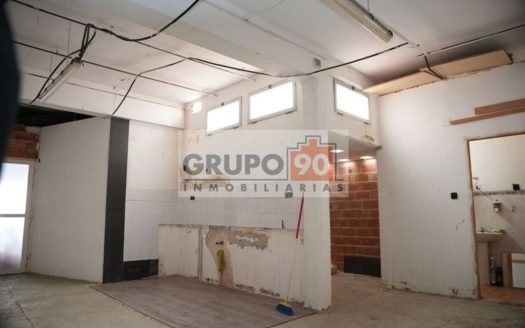 Venta Local-Nave Zona Campus Universitario Burjassot ref. 1-65800