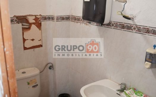 Venta Local-Nave Zona Campus Universitario Burjassot ref. 1-65800