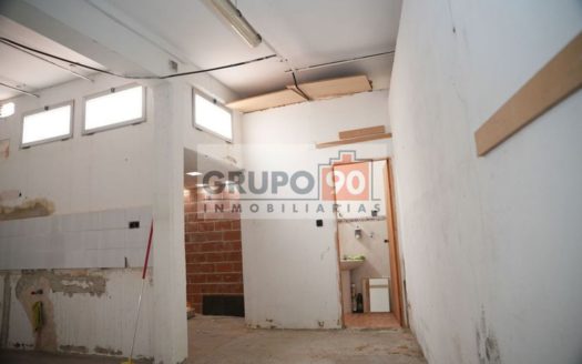 Venta Local-Nave Zona Campus Universitario Burjassot ref. 1-65800