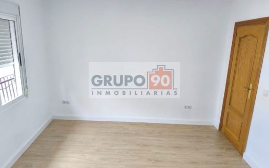 Venta Piso Centro Ciudad Paterna ref. 1-65837