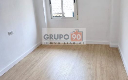 Venta Piso Centro Ciudad Paterna ref. 1-65837