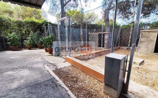 Venta Casa-Chalet El Bosque Chiva ref. 1-65846