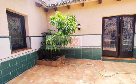 Venta Casa-Chalet El Bosque Chiva ref. 1-65846