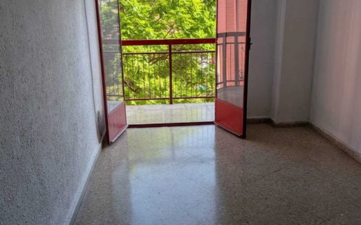 Venta Piso Torrefiel Rascanya València ref. 1-65863