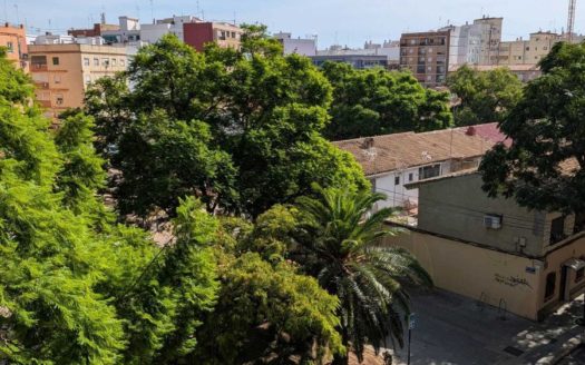 Venta Piso Torrefiel Rascanya València ref. 1-65863