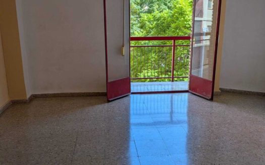 Venta Piso Torrefiel Rascanya València ref. 1-65863