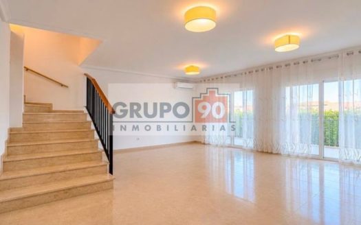 Alquiler Casa-Chalet Godelleta ref. 1-65865