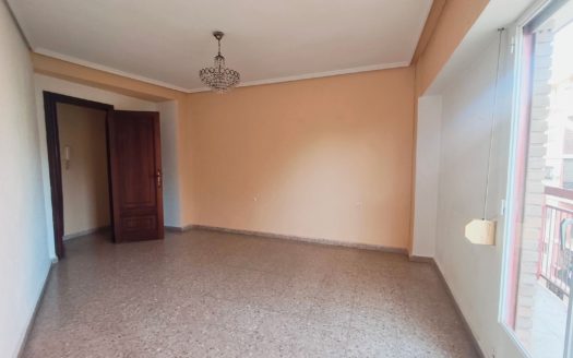 Venta Piso Torrefiel Rascanya València ref. 1-65863