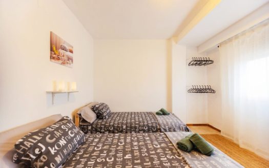 Venta Piso La Torre Pobles del Sud València ref. 1-65879
