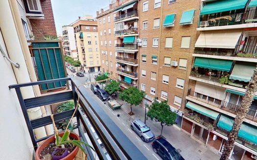 Venta Piso Sant Antoni La Saïdia València ref. 1-65887