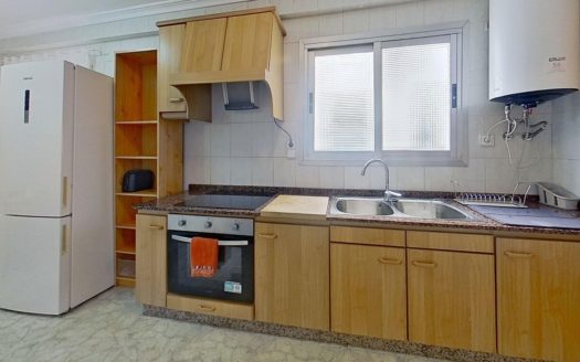 Venta Piso La Torre Pobles del Sud València ref. 1-65892