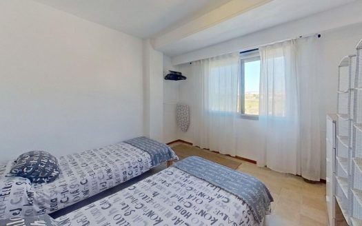 Venta Piso La Torre Pobles del Sud València ref. 1-65892