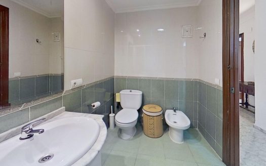 Venta Piso La Torre Pobles del Sud València ref. 1-65892