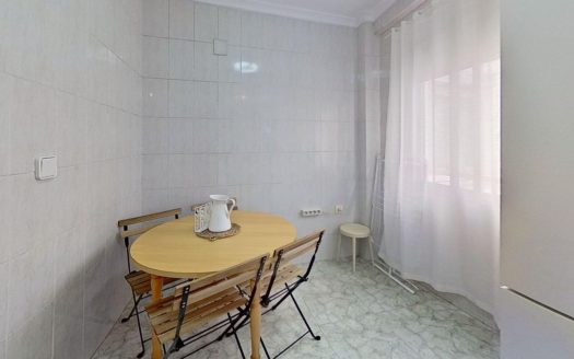 Venta Piso La Torre Pobles del Sud València ref. 1-65892