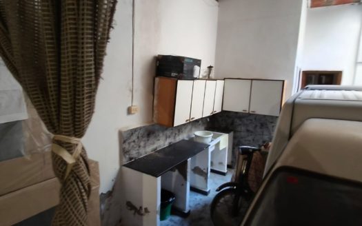 Venta Casa-Chalet Sants Patrons Casc Urbà Alzira ref. 1-65894