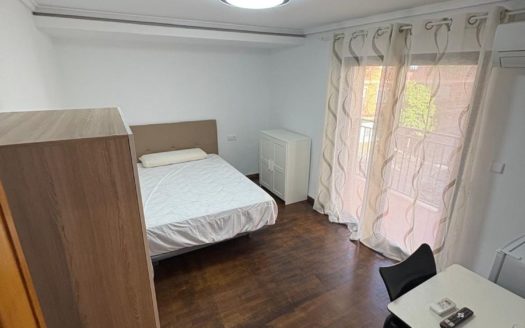 Venta Piso Torrefiel Rascanya València ref. 1-65895